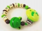 Preview: Schnullerkette mit Name "Frosch" in apfelgrün/braun