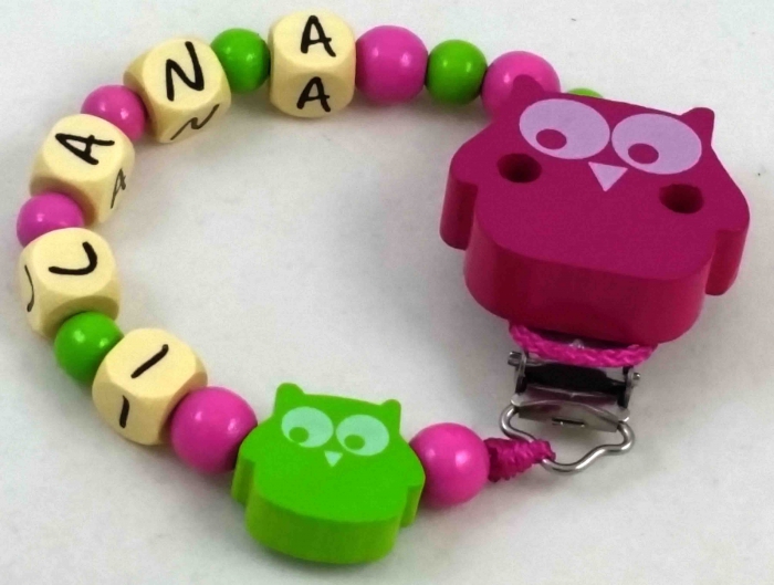 Schnullerkette mit Name "Eule" in apfelgrün/pink